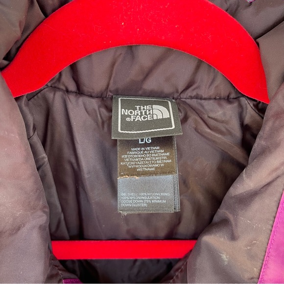 The North Face Women's 550-Down Insulated Puffer Jacket Size Women's Large - Picture 4 of 9